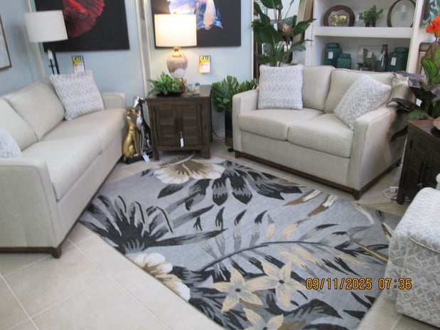 Images Foxy Rug & Furniture Galleria