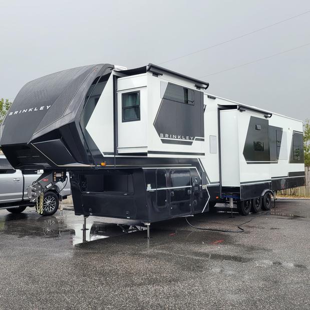 Images D-RV Mobile Repair