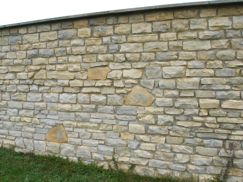 Ungru MÜÜRIKIVI