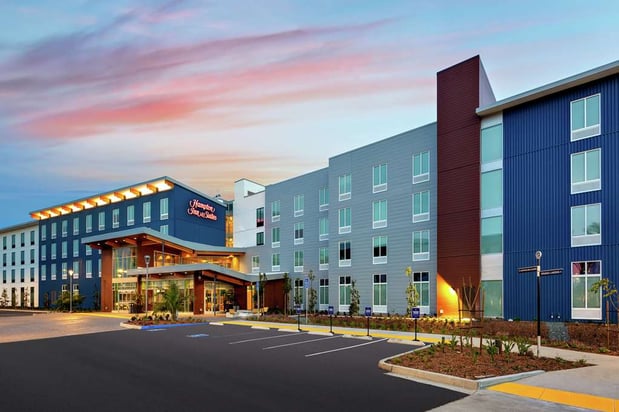 Images Hampton Inn & Suites San Diego Airport Liberty Station