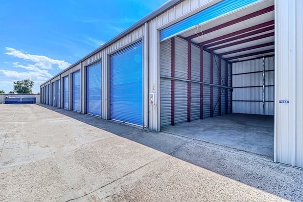 Images SmartStop Self Storage