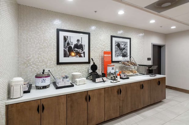 Images Hampton Inn & Suites Dallas East