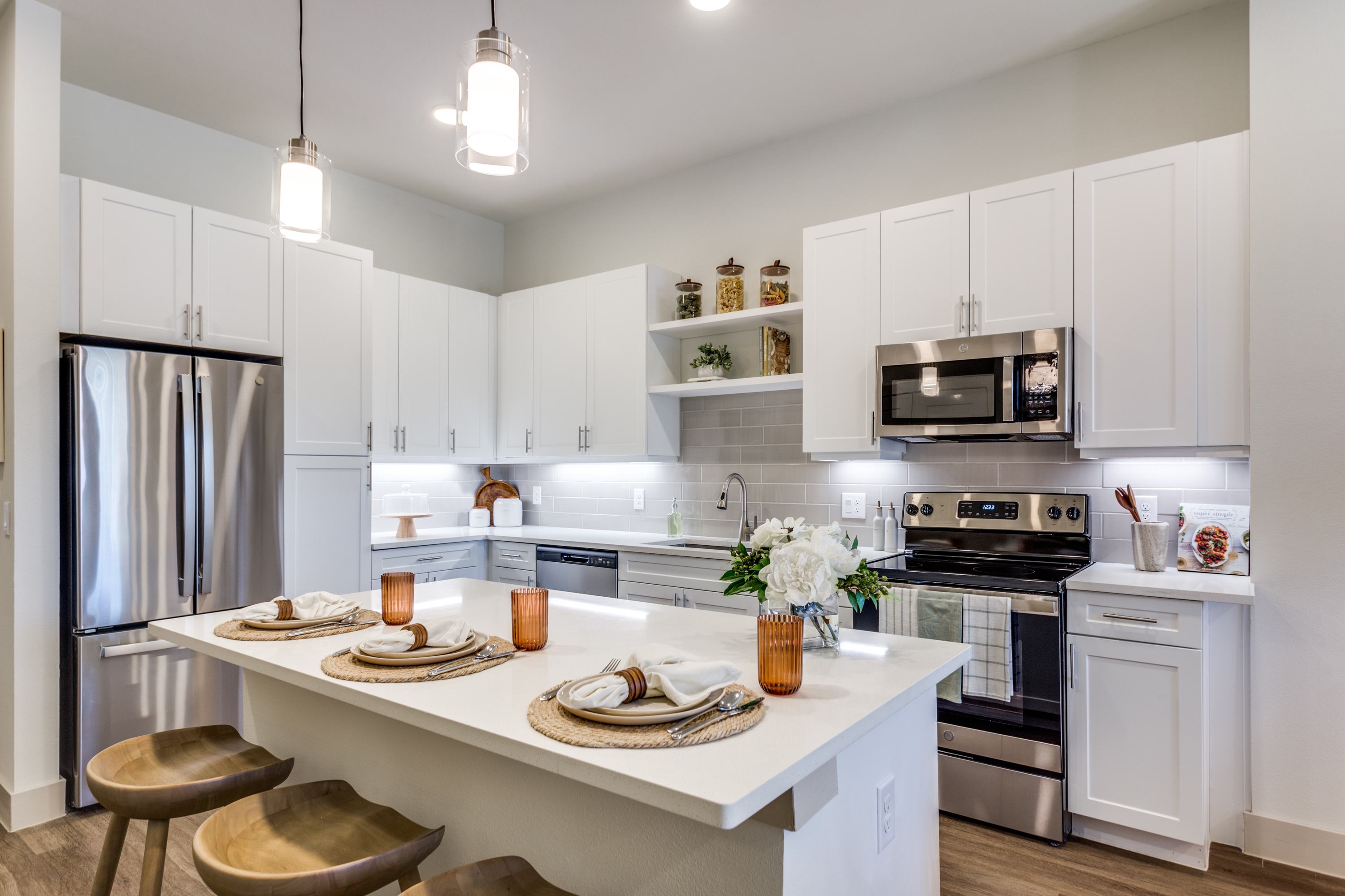 Amazing kitchens with modern appliances