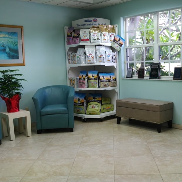 Images North Collier Animal Clinic