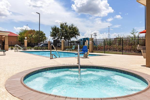 Images Candlewood Suites Houston North I45 Spring by IHG
