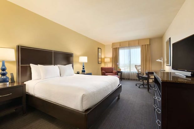 Images Hilton Garden Inn Houston NW America Plaza