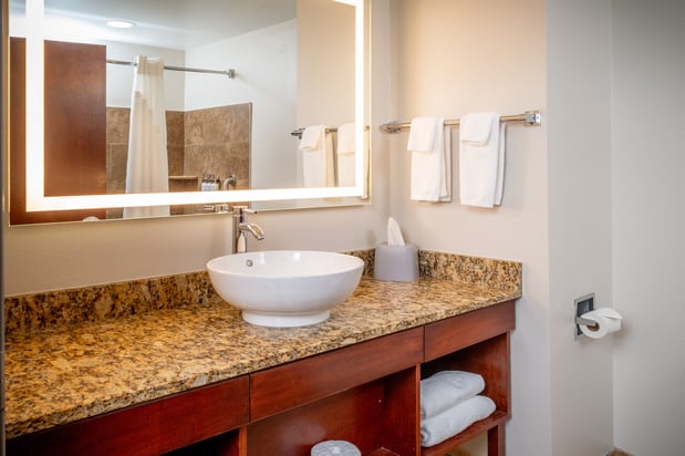 Images Holiday Inn Express & Suites Charleston NW - Cross Lanes by IHG