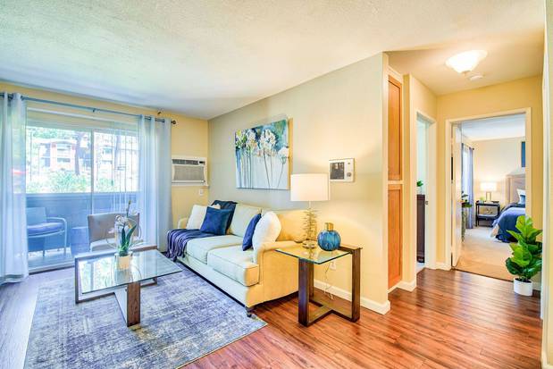 Images Tuscany Hills Apartments