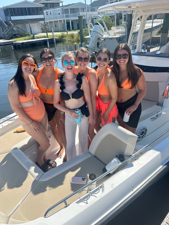 Images FantaSea Private Charters