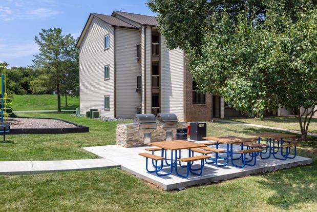 Images Gable Oaks Apartment Home
