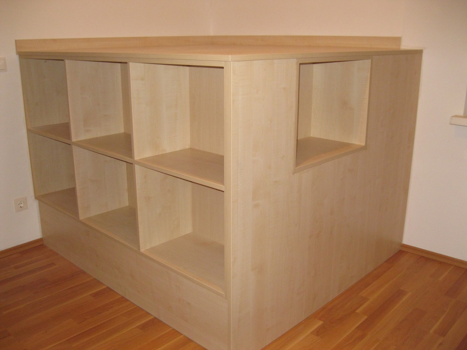 Montagetischlerei Robert Köck Meisterbetrieb, Rudolf Gschweidlgasse 7 in Teesdorf