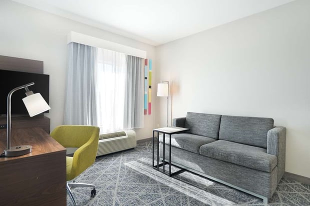 Images Hampton Inn & Suites Tulsa/Central