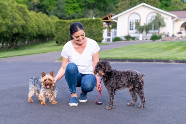 Images Anna Buono, Realtor