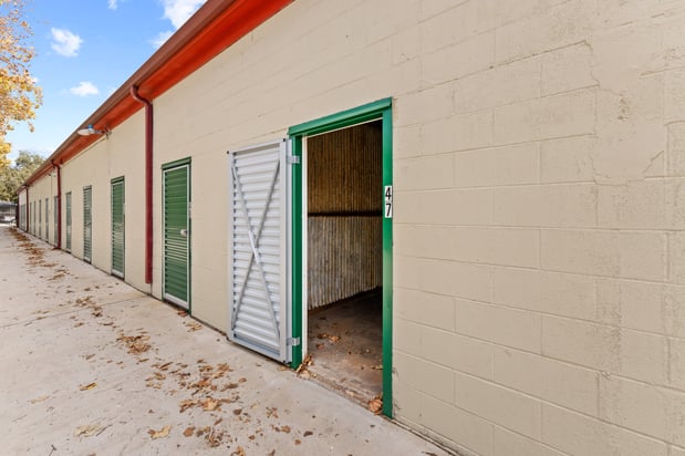 Images Curio Storage Northline Houston