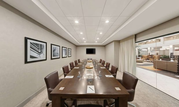 Images Embassy Suites by Hilton Milwaukee Brookfield
