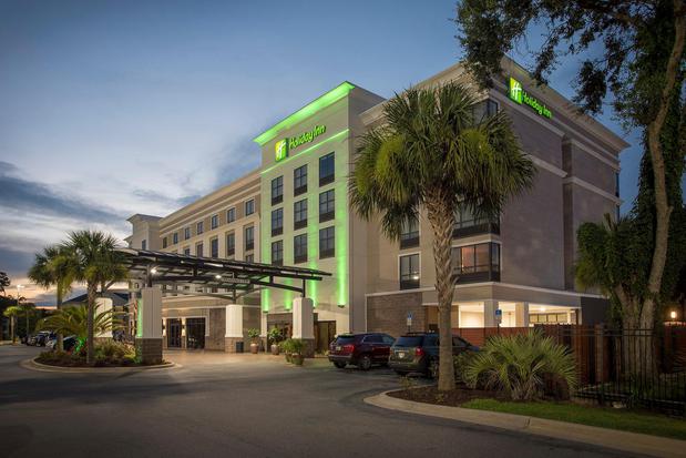 Images Holiday Inn Pensacola - University Area by IHG
