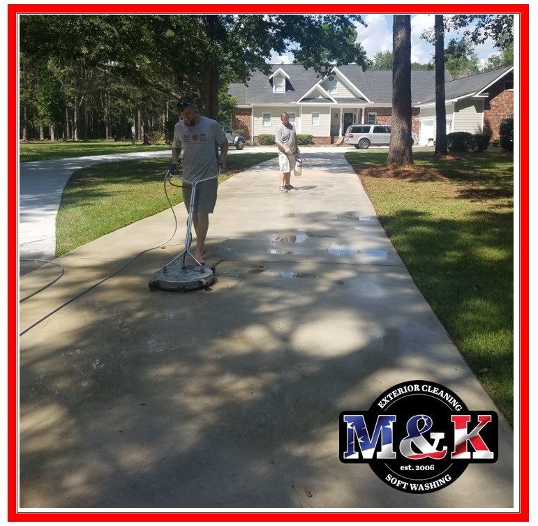 M & K Pressure Washing LLC