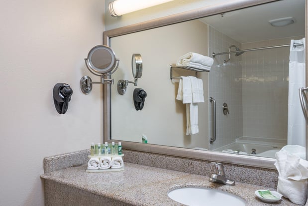 Images Holiday Inn Express & Suites Santa Clara - Silicon Valley by IHG