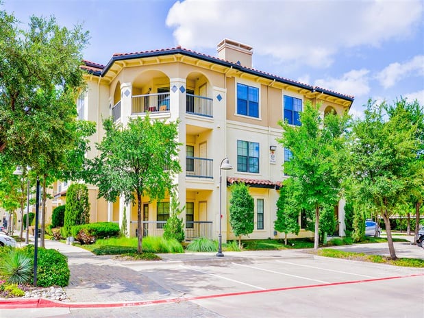 Images Mission at La Villita Apartments
