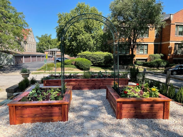 Images Edible Gardens Inc