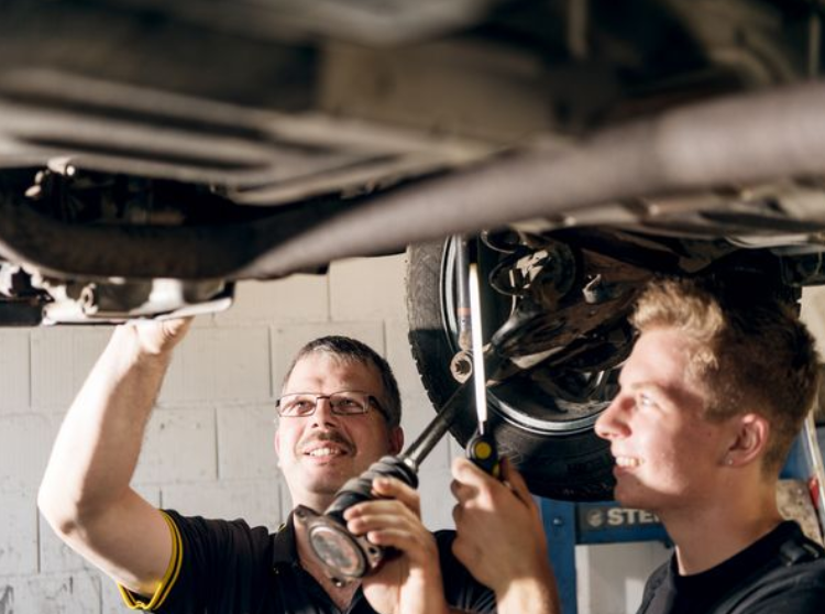 Bilder Obermatt-Garage AG