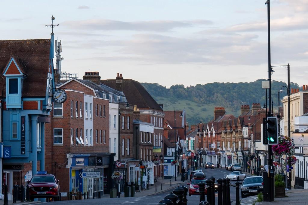Images Reaveley Cooper Ltd