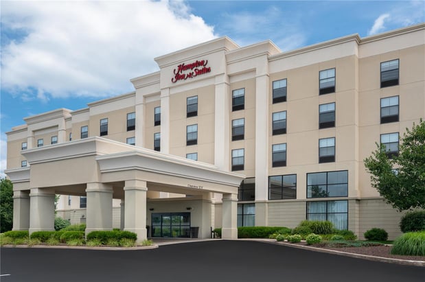 Images Hampton Inn & Suites Wilkes-Barre/Scranton, PA