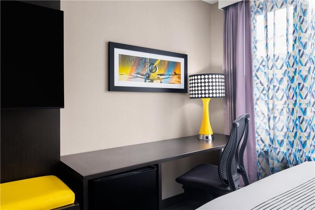 Images GLō Best Western Bronx NYC