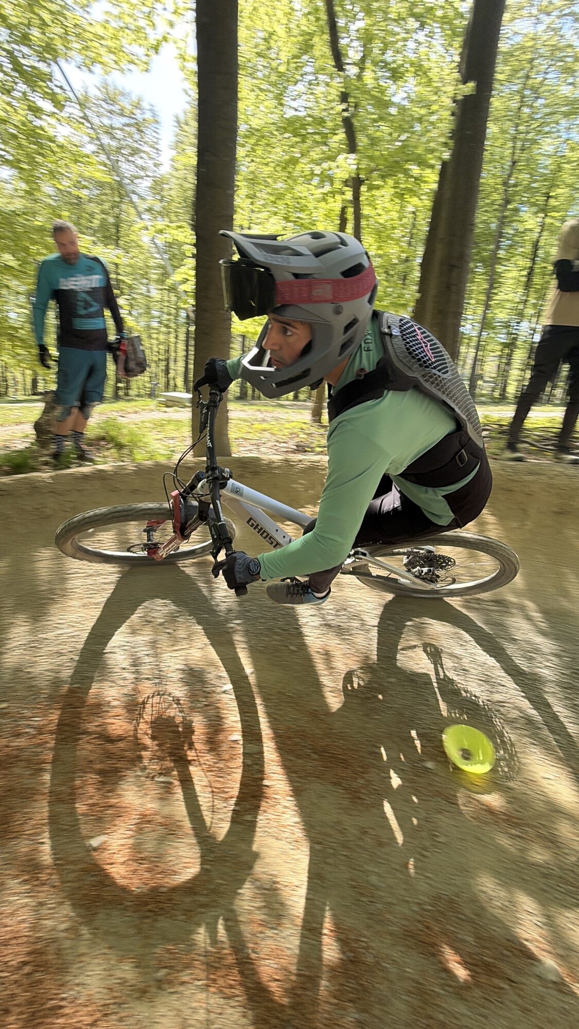 Gravity Flow School in Wuppertal