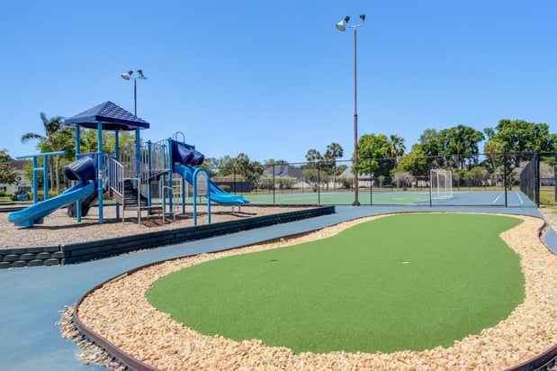Images Park at Lake Magdalene Apartments & Townhomes