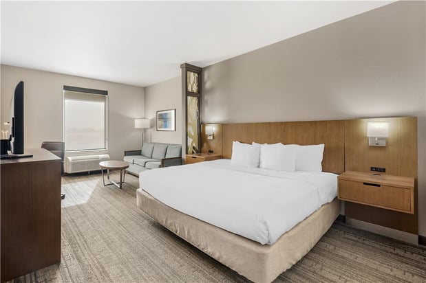 Images Best Western Green Oak Inn & Suites