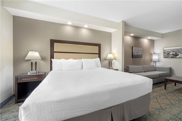 Images Best Western Plus McPherson