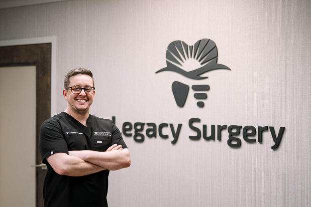 Images Dr. Jeffery Kesecker, DDS