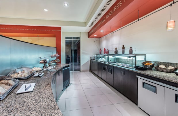 Images Holiday Inn Louisville Airport - Fair/Expo by IHG