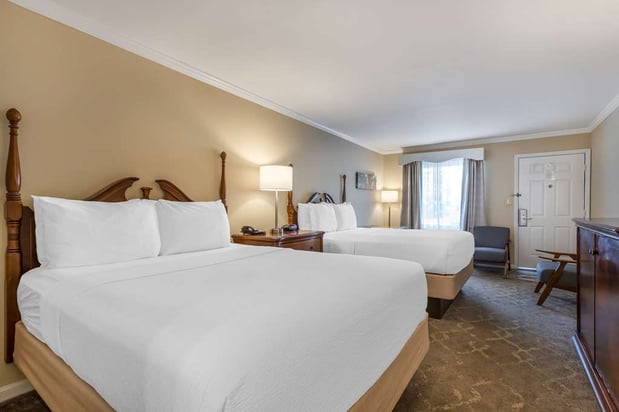 Images Best Western Plus Santee Inn