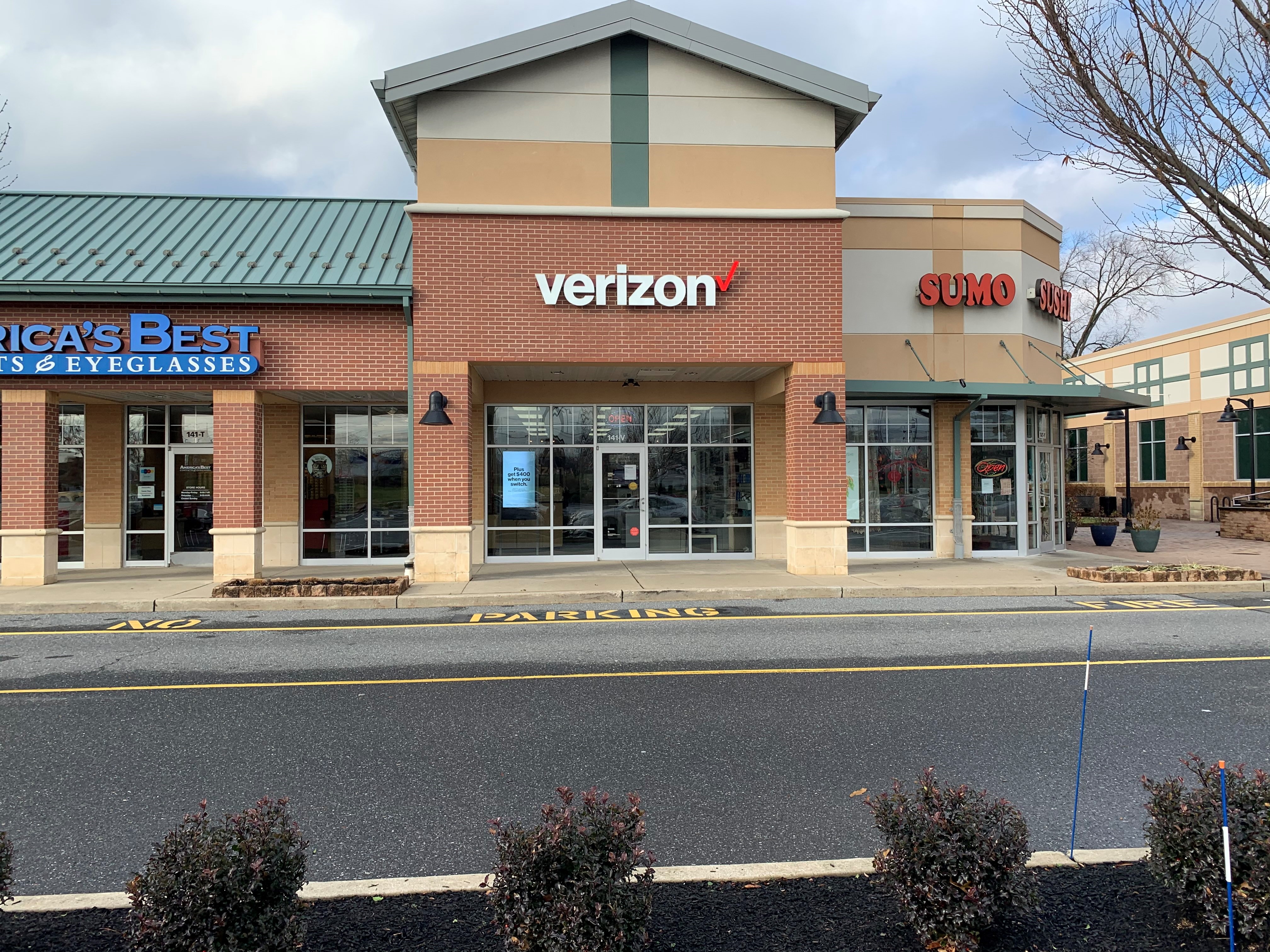 Verizon Authorized Retailer – GoWireless Photo