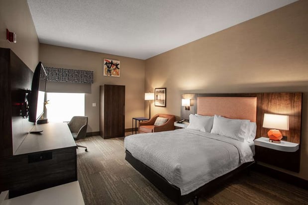 Images Hampton Inn Springfield