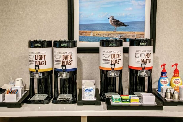 Images Hampton Inn Cardiff Beach Encinitas, CA