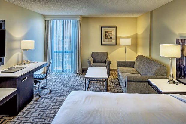 Images Hilton Sacramento Arden West