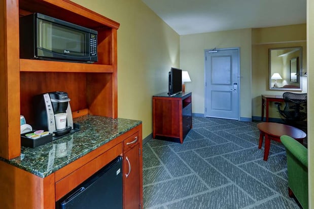 Images Hilton Garden Inn Indianapolis Airport