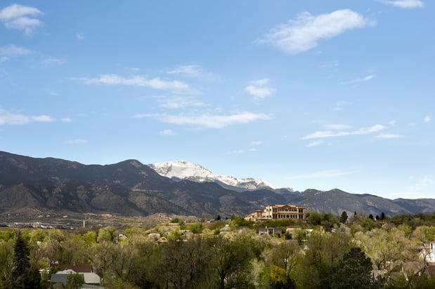 Images Holiday Inn Express & Suites Colorado Springs Central by IHG