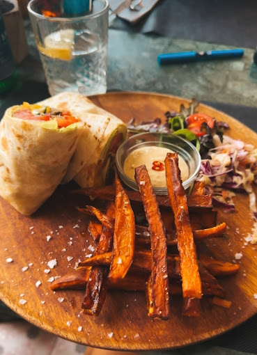 Max Garden Restaurant