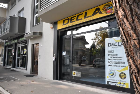 Images Decla Spedizioni Express - Cattolica