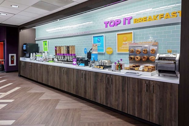 Images Tru by Hilton Crossett