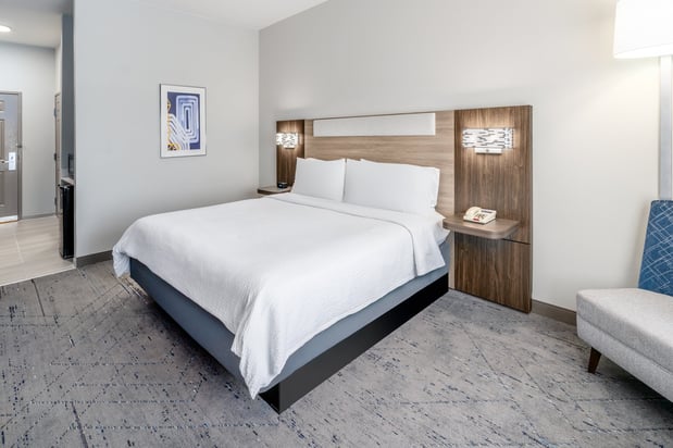 Images Holiday Inn Express & Suites Denver North - Thornton by IHG