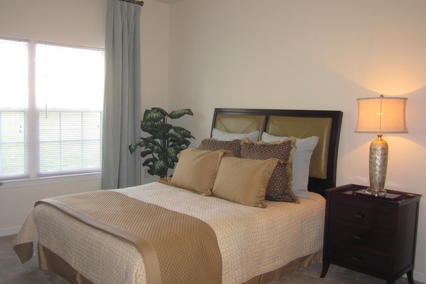 Images Tuscan Heights Apartments