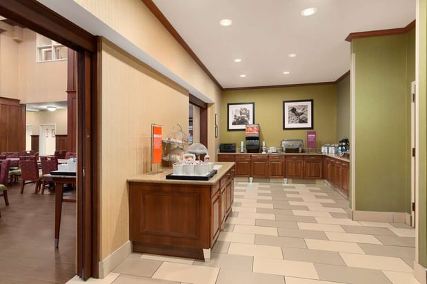 Images Hampton Inn & Suites Williamsburg Historic District