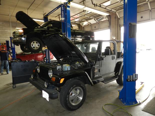Images Bayside  Auto Service