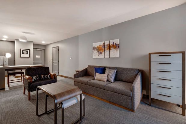 Images Homewood Suites by Hilton Oak Creek Milwaukee