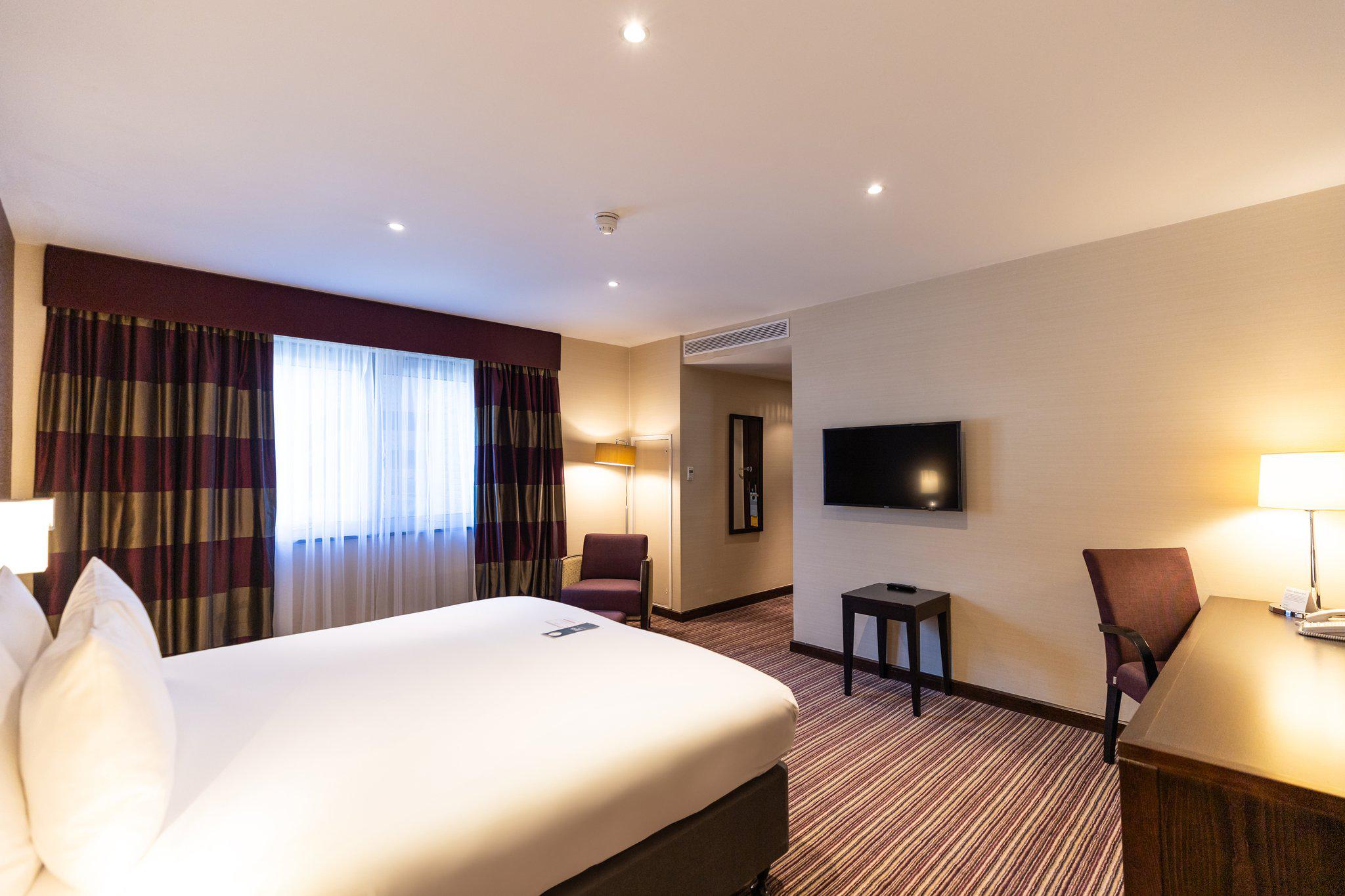 Images Crowne Plaza London - Gatwick Airport, an IHG Hotel